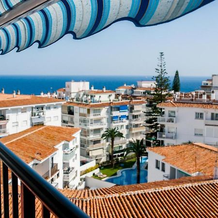 Tuttifruttiaapt Nerja Exteriör bild